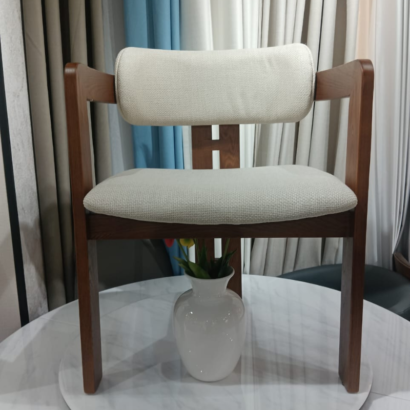 2. Ansary Furniture luxury wooden armchair for UAE homes.